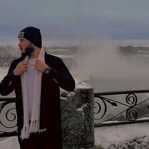 Meet your Posher, Mosa